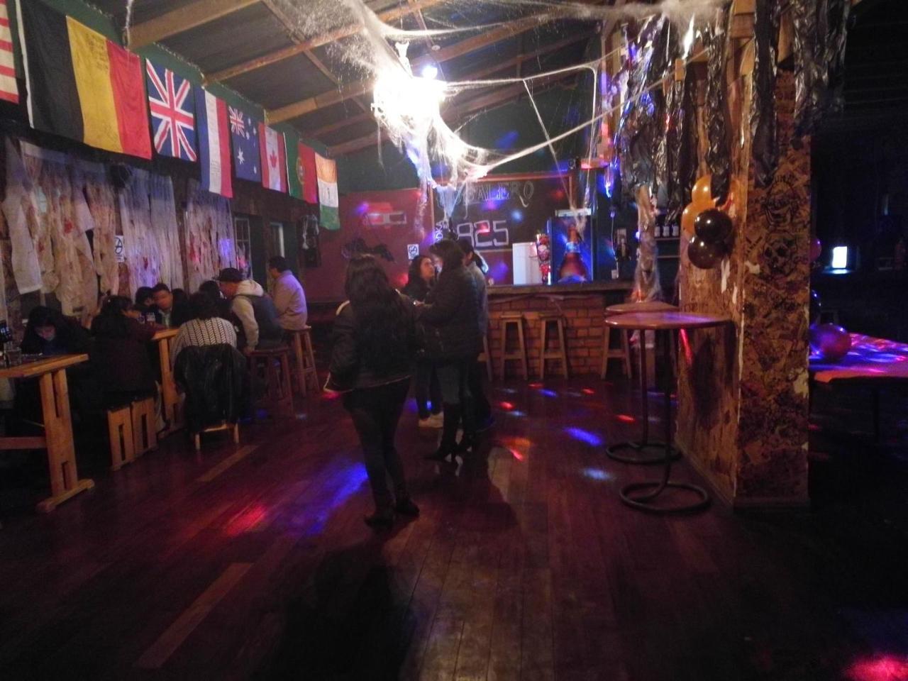 لاباز Wooden Wasi Hostel المظهر الخارجي الصورة