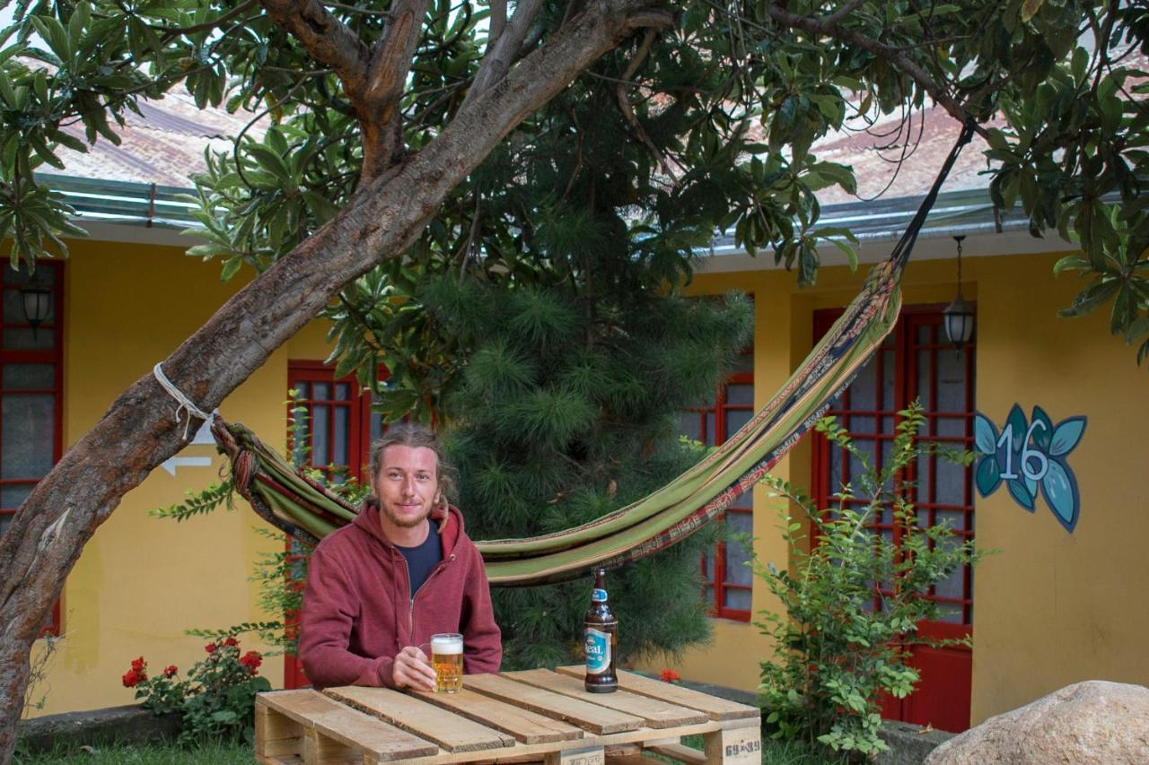 لاباز Wooden Wasi Hostel المظهر الخارجي الصورة